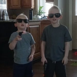 Meet your Posher, Taylor